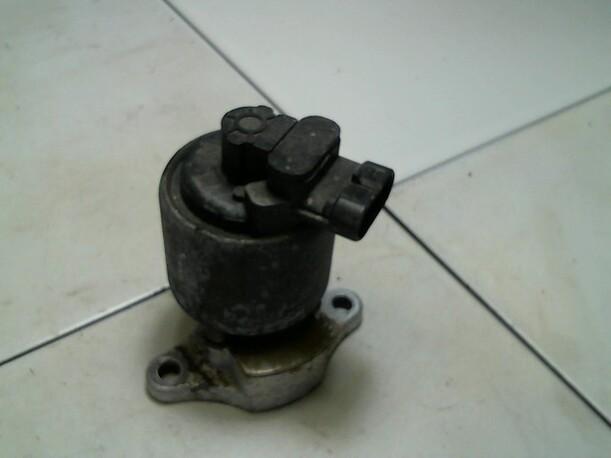 Foto: ABGASRÜCKFÜHRUNGSVENTIL eines Opel Omega 2.5 V6