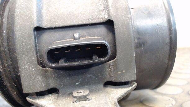 Foto: LUFTMENGENMESSER DENSO eines Mazda Xedos 6 2.0i V6 GL