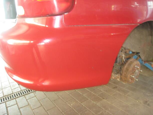 Foto: STOßSTANGE / STOSSFÄNGER HINTEN eines Hyundai Accent 1.3i Signo