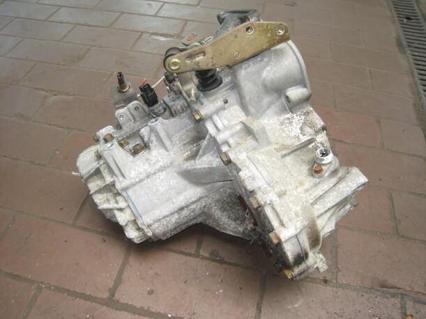 Foto: SCHALTGETRIEBE eines Hyundai Accent 1.3i Signo