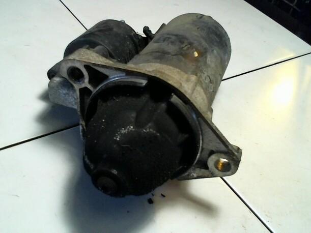 Foto: ANLASSER / STARTER BOSCH eines Opel Omega Caravan 2.2 16 V