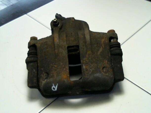 Foto: BREMSSATTEL VORN RECHTS eines Skoda Felicia Combi 1.6