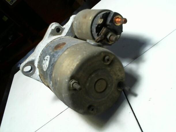 Foto: ANLASSER / STARTER eines Mazda 323 F 1.5
