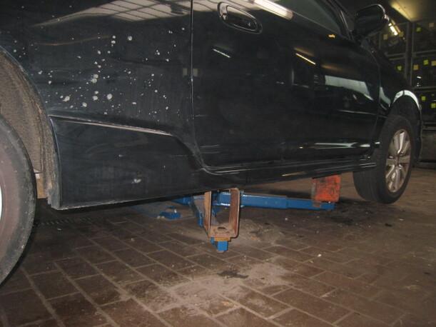 Foto: SCHWELLERBLENDE KUNSTSTOFF RECHTS eines Honda Civic 1.6i
