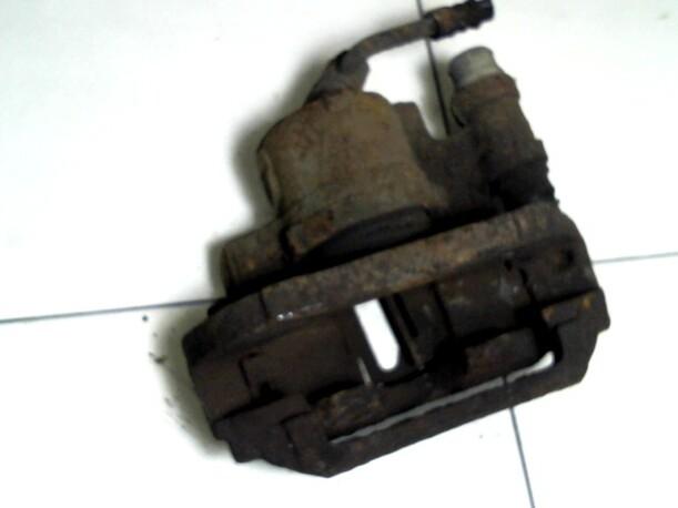 Foto: BREMSSATTEL VORN RECHTS eines Ford Escort 16V