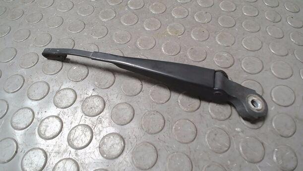 Foto: SCHEIBENWISCHERARM HINTEN eines VW Polo 50