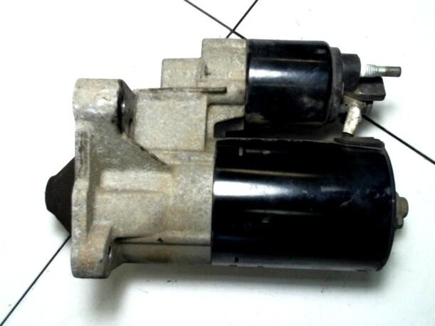 Foto: ANLASSER / STARTER BOSCH eines Renault Laguna 1.8