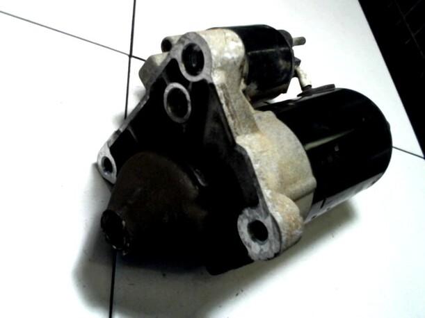 Foto: ANLASSER / STARTER BOSCH eines Renault Laguna 1.8