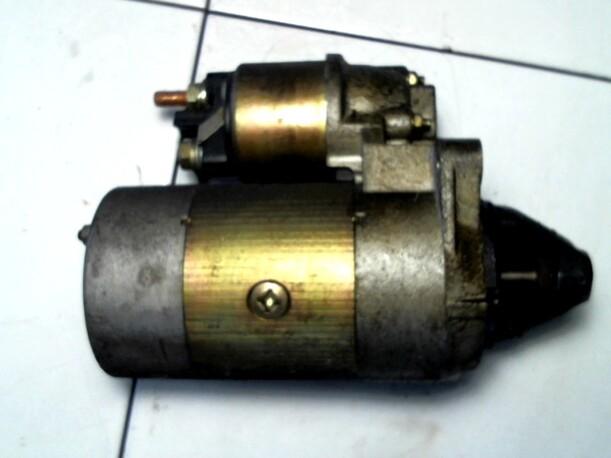 Foto: ANLASSER / STARTER eines Fiat Punto 75