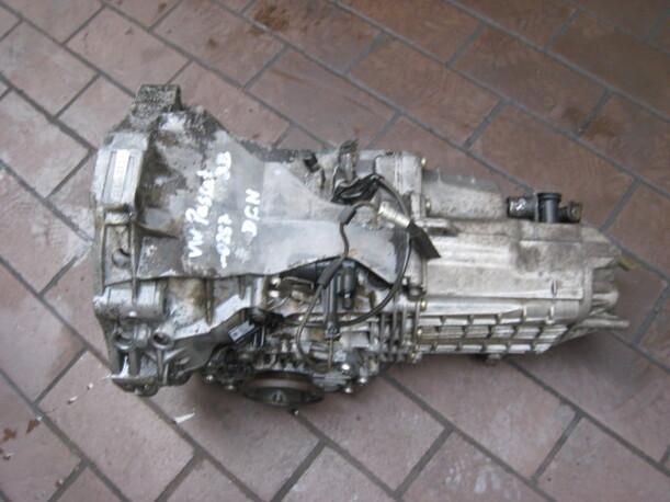 Foto: SCHALTGETRIEBE 5-GANG DCN eines VW Passat 1.6