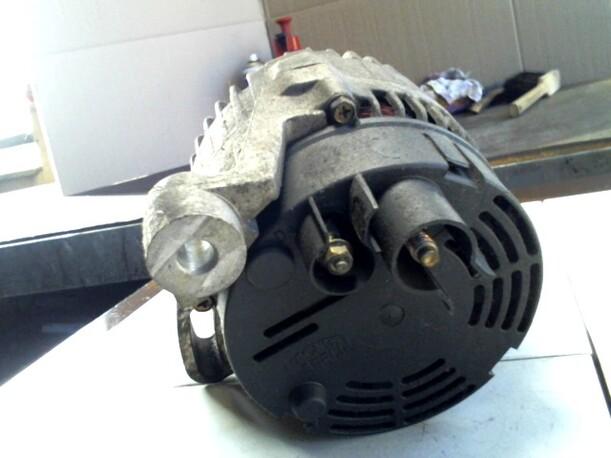 Foto: LICHTMASCHINE eines Fiat Punto 1.2 16V