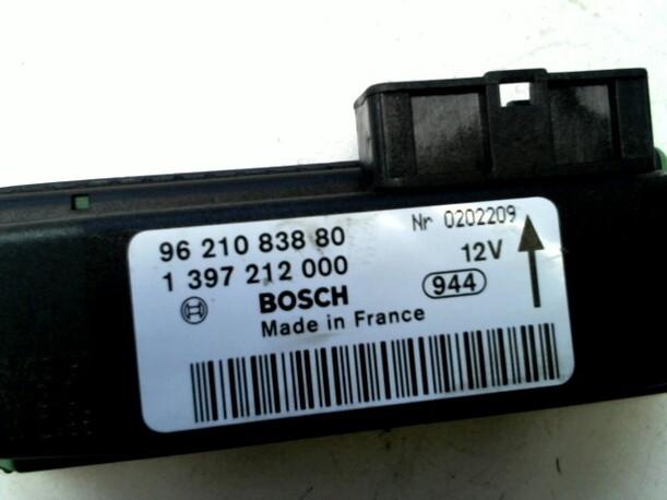 Foto: REGENSENSOR eines Peugeot 406 Break