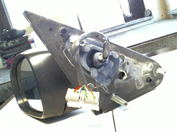 Foto: AUSSENSPIEGEL LINKS ELEKTR. VERSTELL-/HEIZB. eines Peugeot 406 Break