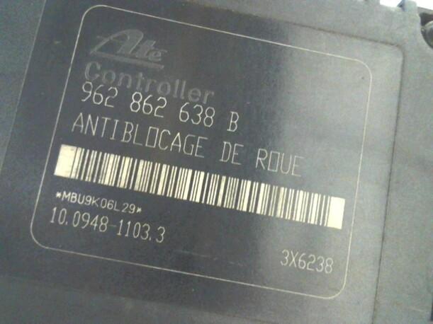 Foto: HAUPTBREMSAGGREGAT ABS eines Peugeot 206 75