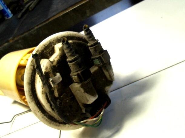 Foto: KRAFTSTOFFPUMPE eines Peugeot 206 75