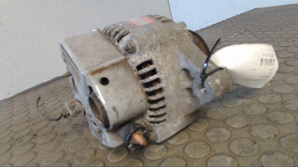Foto: LICHTMASCHINE eines Honda Civic 1.3