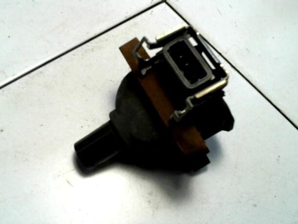 Foto: ZÜNDSPULE eines BMW 318is