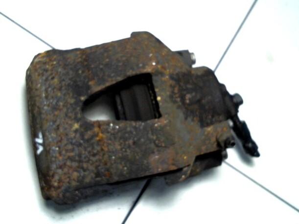 Foto: BREMSSATTEL VORN LINKS eines VW Golf 1.4