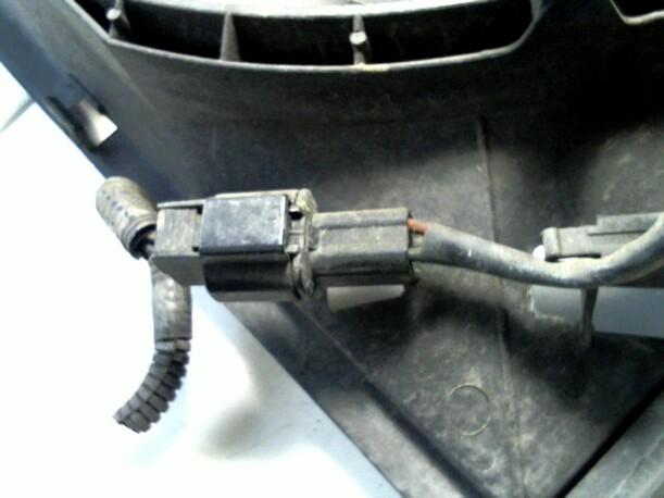 Foto: ELEKTROLÜFTER eines Volvo V40 1.8i