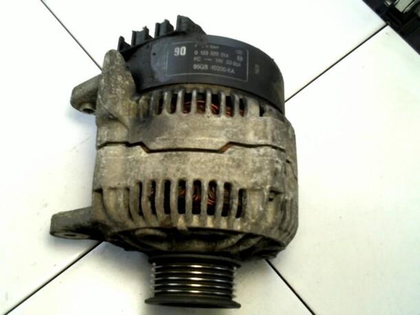 Foto: LICHTMASCHINE eines Ford Scorpio Turnier