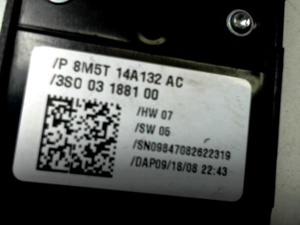 Foto: SCHALTER FENSTERHEBER eines Ford Focus Turnier 1.6 TDCi DPF