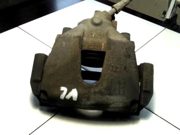 Foto: BREMSSATTEL VORN LINKS eines Ford Focus Turnier 1.6 TDCi DPF