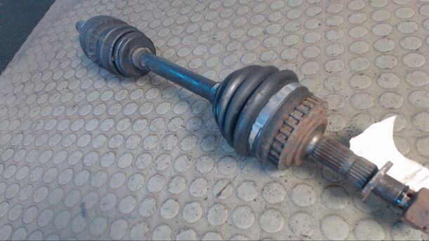 Foto: ANTRIEBSWELLE LINKS (ABS) eines Opel Tigra 1.4i 16V