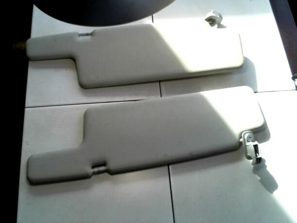 Foto: SONNENBLENDENSET eines Skoda Fabia 1.2 HTP Combi