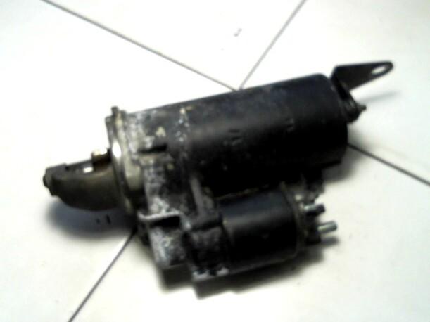Foto: ANLASSER / STARTER BOSCH eines BMW 320i