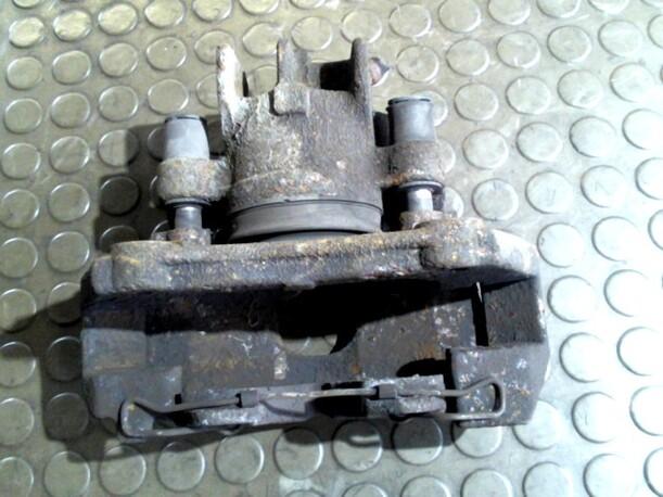Foto: BREMSSATTEL VORN RECHTS eines Rover 75 2.0 V6