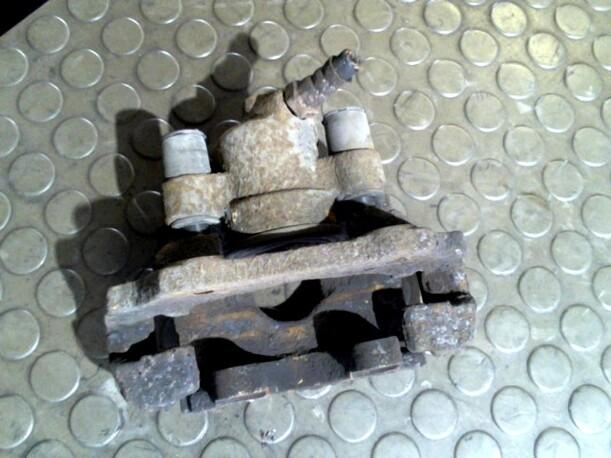 Foto: BREMSSATTEL HINTEN RECHTS eines Rover 75 2.0 V6
