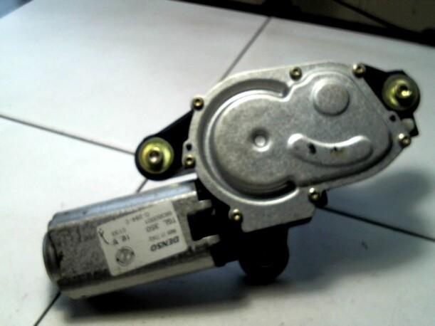 Foto: SCHEIBENWISCHERMOTOR HINTEN eines Fiat Punto 1.2