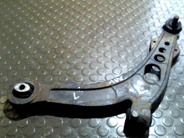 Foto: QUERLENKER VORN LINKS eines Fiat Punto 1.2