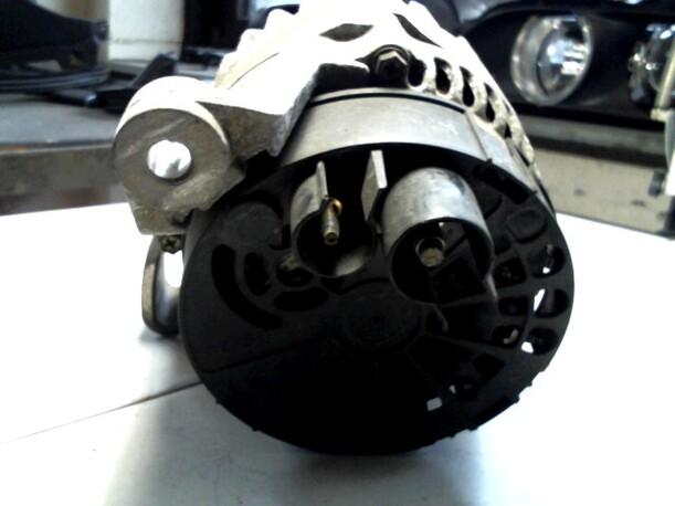Foto: LICHTMASCHINE DENSO eines Fiat Punto 1.2