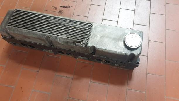 Foto: ZYLINDERKOPF 25 E eines OPEL 2,5E