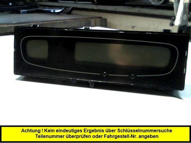 Foto: DISPLAY/BILDSCHIRM eines Renault Laguna Grandtour 1.9 dCi