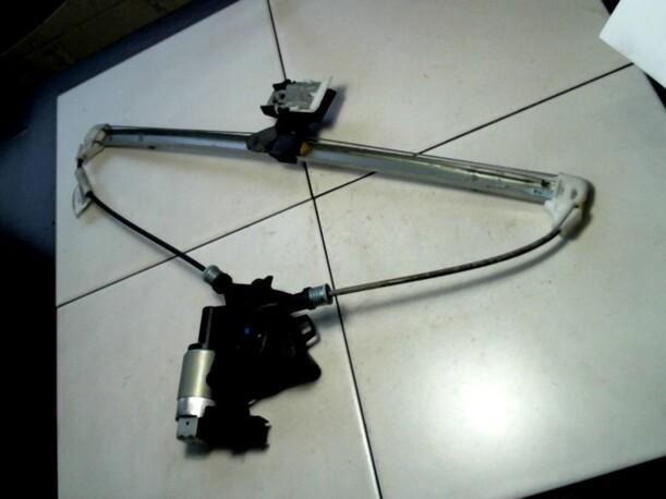 Foto: FENSTERHEBER ELEKTR. HINTEN LINKS eines Mazda 2 1.4l