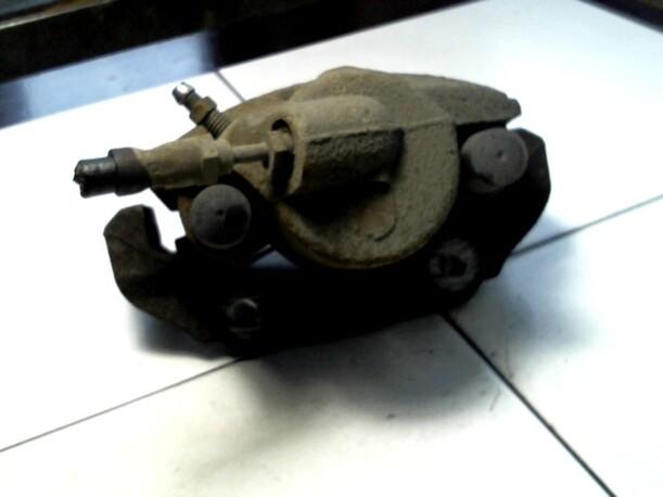 Foto: BREMSSATTEL VORN LINKS eines Mazda 2 1.4l