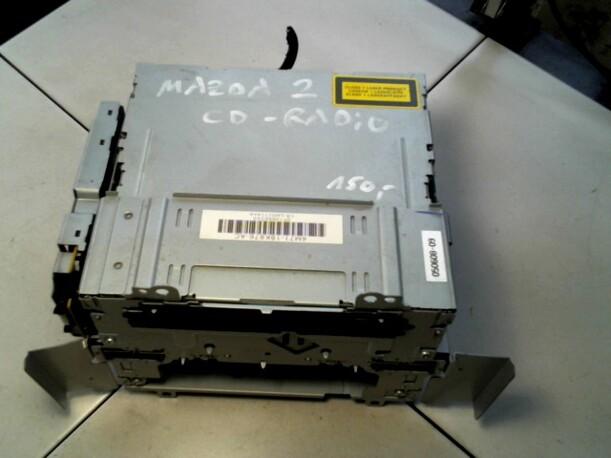 Foto: RADIO eines Mazda 2 1.4l