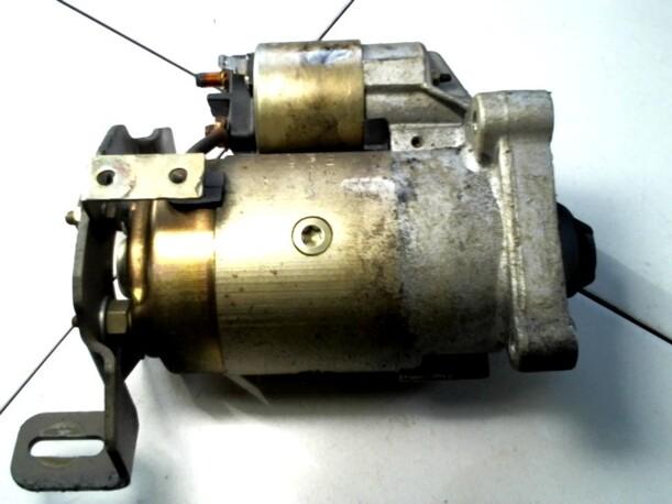 Foto: ANLASSER / STARTER eines Peugeot 405
