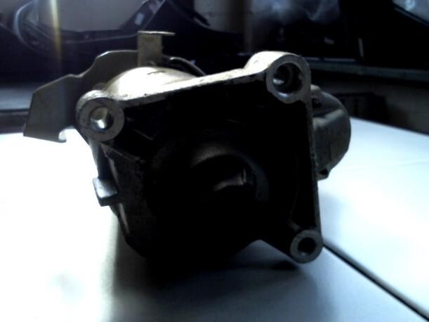 Foto: ANLASSER / STARTER eines Peugeot 405