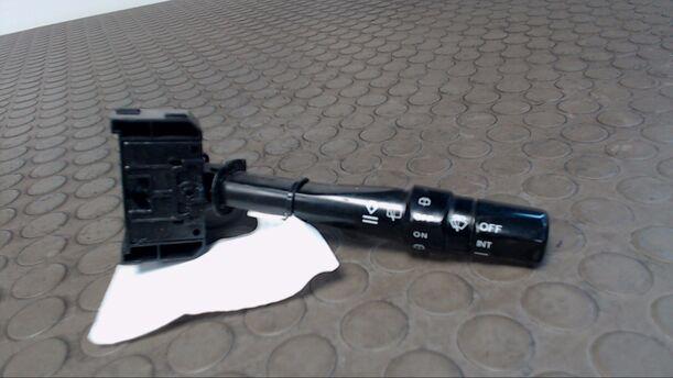Foto: SCHEIBENWISCHERSCHALTER eines Honda Civic 1.4i S