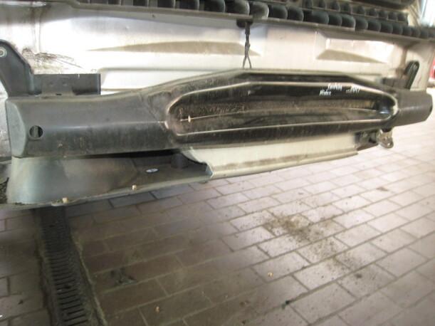 Foto: VERSTÄRKUNG HINTEN eines Seat Cordoba 1.4