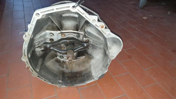 Foto: SCHALTGETRIEBE 4-GANG eines Mercedes-Benz 190 E
