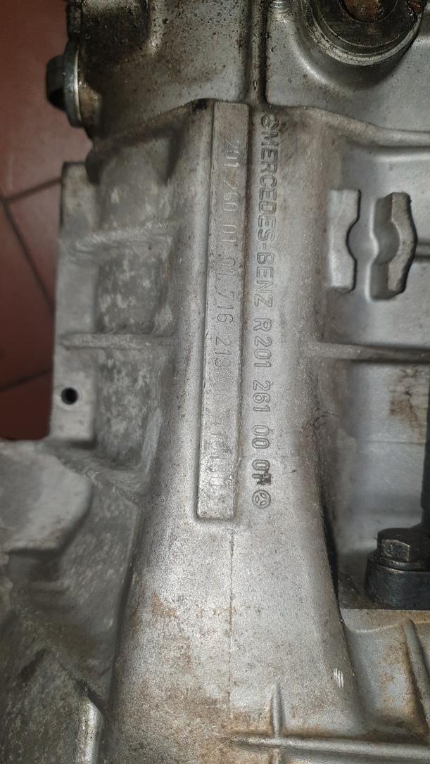 Foto: SCHALTGETRIEBE 4-GANG eines Mercedes-Benz 190 E
