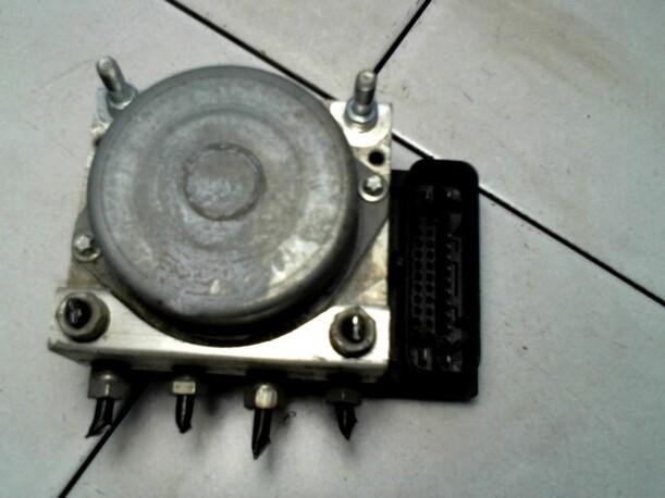 Foto: HAUPTBREMSAGGREGAT ABS eines Fiat Grande Punto 1.4 8V Dualogic