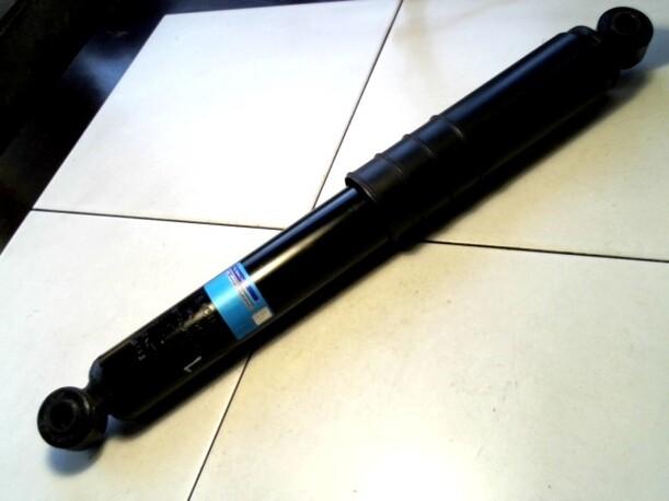 Foto: STOSSDÄMPFER HINTEN LINKS eines Citroen Jumper 33 M