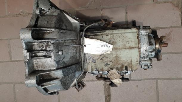 Foto: SCHALTGETRIEBE (UNGEPRÜFT) eines Mercedes-Benz 200 D
