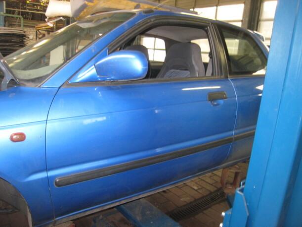 Foto: TÜR VORNE LINKS (2/3-Türer) eines Suzuki Baleno 1.3