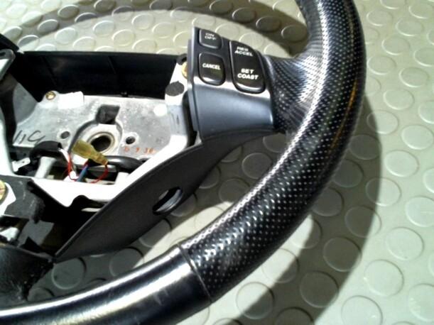 Foto: LEDERLENKRAD eines Mazda 6 Sport 2.0